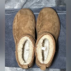 Ugg classic ultra mini